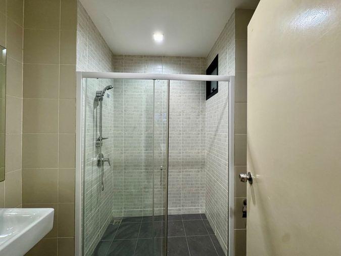 picture 🔥 For Sale – The Privacy Rewadee | Large 2-Bedroom Unit | Low-Rise Condo | Great Value Below Appraisal - 9/10