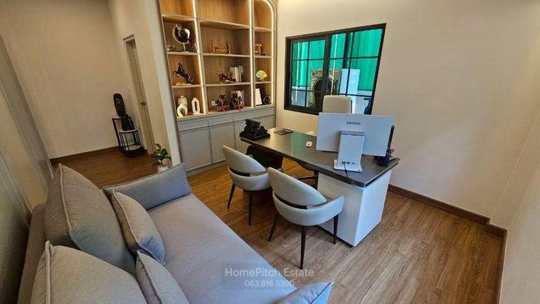 รูป 🏡 Hot Rental! Centro Bangna บ้านเดี่ยวหรู 4 ห้องนอน พร้อมเฟอร์ฯ เข้าอยู่ได้ทันที โทร 063-6165390 - รูปที่ 4/13