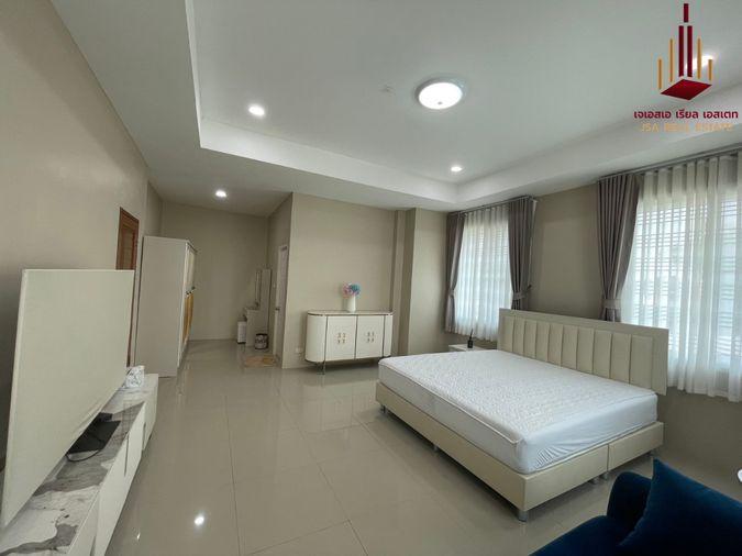 picture ✨ For Rent: Baan Suan Naramit Watcharapon - Permsin ✨    💰 Only 180,000 THB/month - 7/13