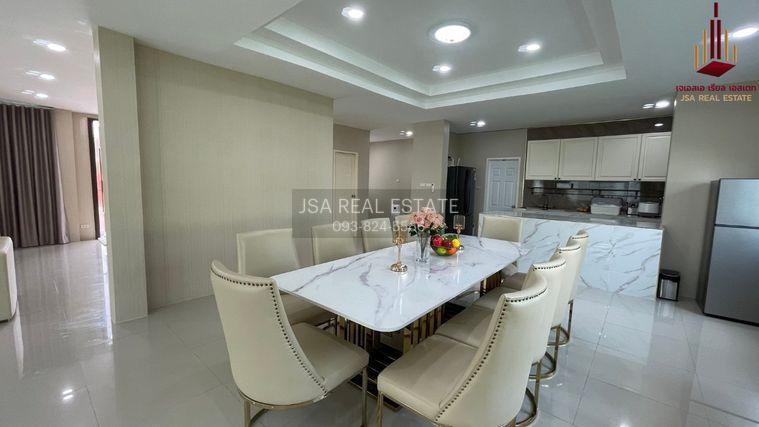 picture ✨ For Rent: Baan Suan Naramit Watcharapon - Permsin ✨ 💰 Only 180,000 THB/month - 10/13