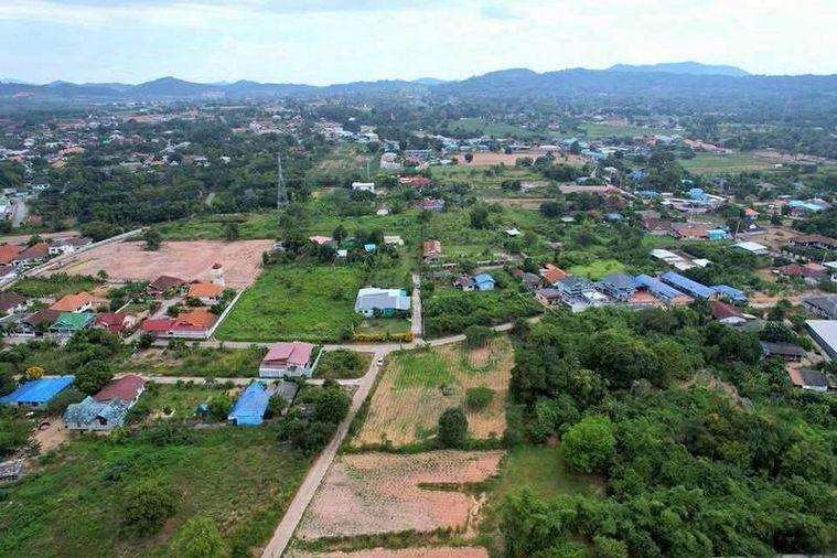 รูป ขายที่ดินบางเสร่ สัตหีบ ชลบุรี ใกล้ถนนสุขุมวิท ทำเลดี เดินทางสะดวก - รูปที่ 4/12