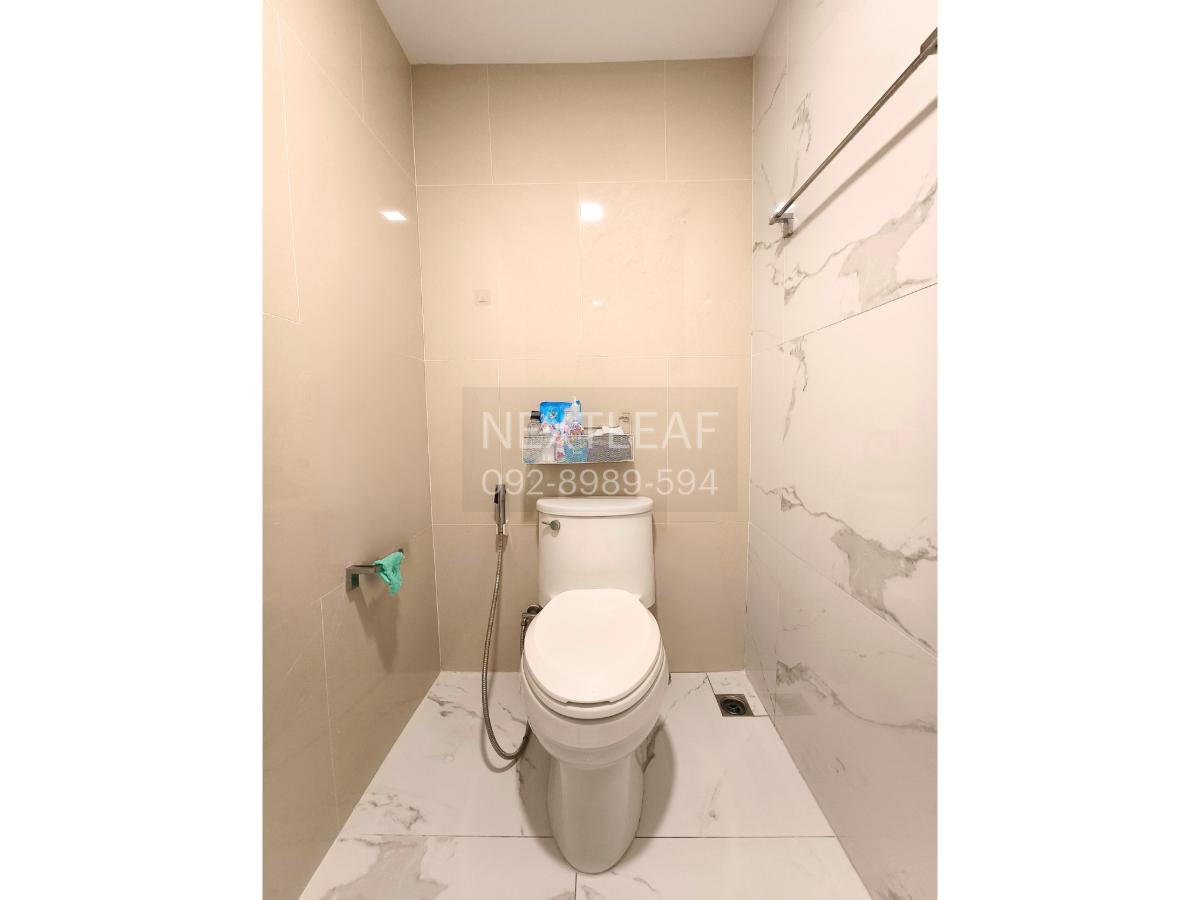 รูป ขาย ทาวน์โฮมหรู Patio พัฒนาการ 32 หน้าสระน้ำ 33.6ตร.ว. 8.3 ล้านบาท หลังริม 3.5 ชั้น 3ห้องนอน 3ห้องน้ำ เข้าออกได้หลายทาง - รูปที่ 20/24
