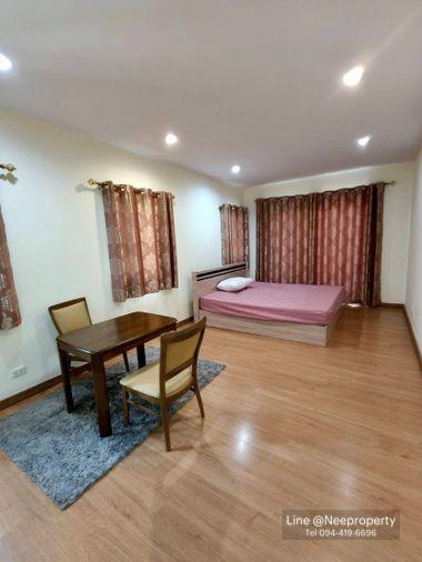 รูป ให้เช่าบ้านเดี่ยว หมู่บ้านภัสสร ไพรด์ ปิ่นเกล้า–วงแหวน หลังมุม พร้อมเฟอร์ฯ ครบ เลี้ยงสัตว์ได้ เข้าอยู่ได้ทันที (H6912) - รูปที่ 6/12