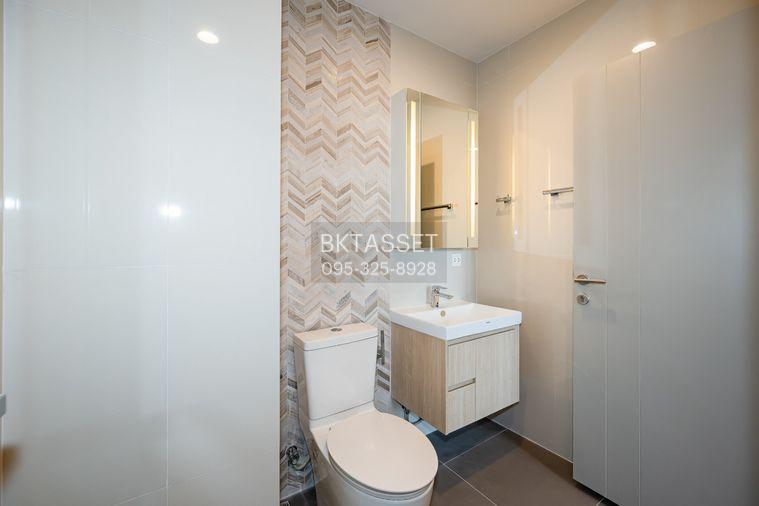 รูป ห้องว่าง* ✅ ✅ ให้เช่า - OKA HAUS Sukhumvit 36 , Luxury Class 2 ห้องนอน พร้อมเข้าอยู่ ติดต่อไลน์ @bktasset โทร 095-325-8928 - รูปที่ 5/9