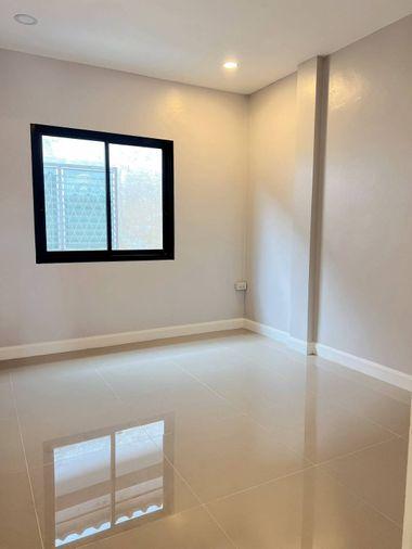 picture ⭐✨RH-051 Townhouse for Sale at Lapawan 3 ✨⭐ - 10/15