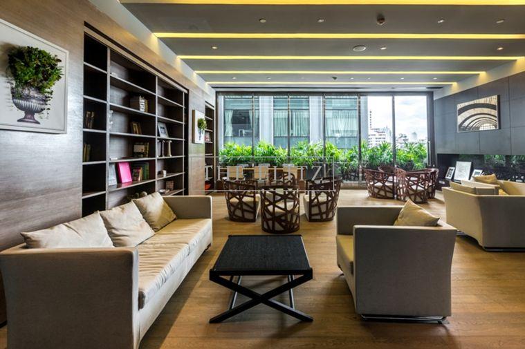 รูป ✨ The Ultimate Luxury Address! Premium High-Rise for Sale in Heart of Sukhumvit ✨ - รูปที่ 9/14