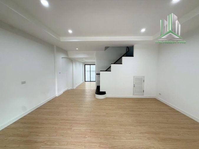 picture ⭐✨RH-048 Townhome for Sale at Supalai Park Ville 2 (Phaholyothin 48) ✨⭐ - 4/8