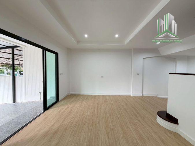 picture ⭐✨RH-048 Townhome for Sale at Supalai Park Ville 2 (Phaholyothin 48) ✨⭐ - 5/8