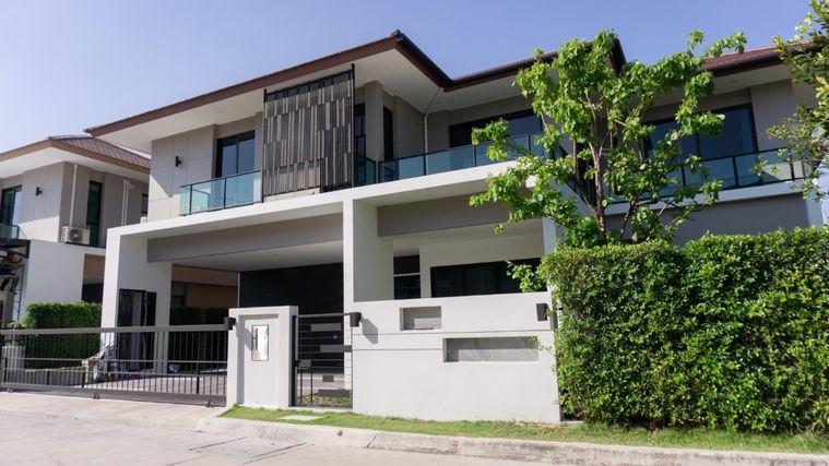 รูป Casalunar Mesto Home หลัง Central Chonburi บ้านแต่งครบ Fully Furnished พร้อมเข้าอยู่ บนสังคมส่วนตัวขั้นสุดเพียง 86 ยูนิต - รูปที่ 3/42