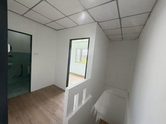 รูป 🔥 ขายบ้านแฝด 2 ชั้น หมู่บ้านทรัพย์เจริญ เลียบวารี 29 (Baan Sapcharoen Liap Wari 29) | โซนหนองจอก - รูปที่ 4/12
