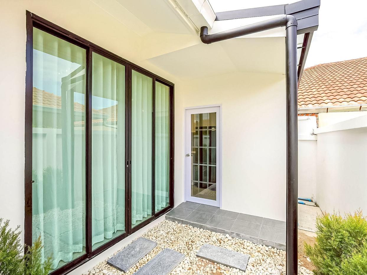รูป Luxury Pool Villa for Sale Khao Talo Pattaya East - รูปที่ 14/19