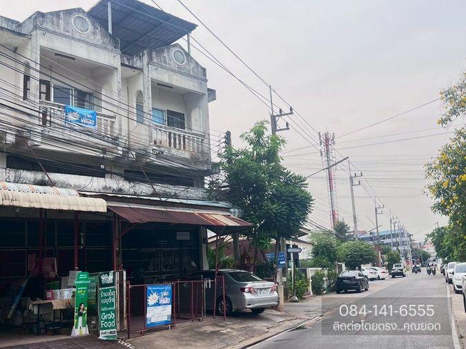 รูป AL-2-0562|ทาวน์เฮ้าส์ 2.5 ชั้น เลขที่ 92/98 ซอยมิตรภาพ 20 (สวัสดี) มิตรภาพ (2) ต. ในเมือง อ.เมืองขอนแก่น จ.ขอนแก่น (ราคา 1,900,000 บาท) - รูปที่ 1/11