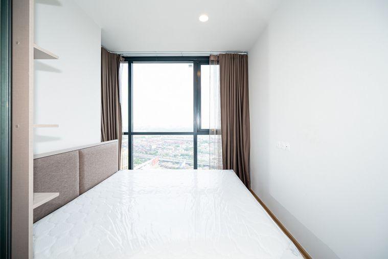 รูป ห้องว่าง* ✅ ✅ ให้เช่า - OKA HAUS Sukhumvit 36 , Luxury Class 2 ห้องนอน พร้อมเข้าอยู่ ติดต่อไลน์ @bktasset โทร 095-325-8928 - รูปที่ 7/9