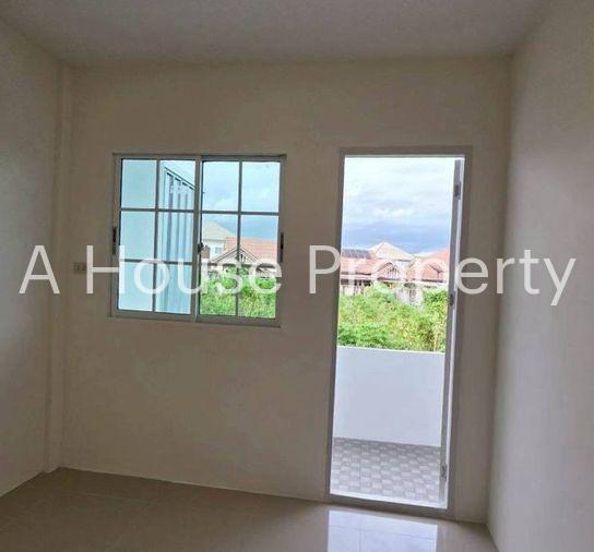รูป ขายทาวน์เฮ้าส์มือสอง รีโนเวทใหม่ หมู่บ้านร้อยหลัง หลังม. เกษตรศรีราชา - รูปที่ 7/10