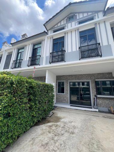 รูป 🏡🌳 เช่าบ้าน วิลาจิโอ้ 3 ศรีนครินทร์ - บางนา (Villaggio 3 Sirnakarin-Bangna) ใกล้Mega บางนา 🐶Pet Friendly - รูปที่ 2/12