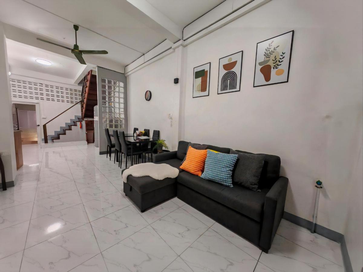 picture  Residential for rent in Soi Charoen Nakhon 48  - 2/31