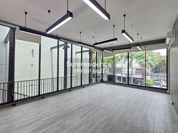picture HK0180 Home Office for rent,sell 7 bedrooms Huaykhwang - 2/5