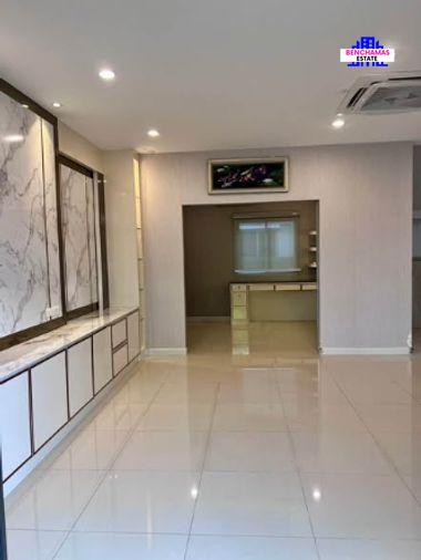 รูป 🔥ขาย บ้านเดี่ยวหรู เดอะ ปาล์ม แจ้งวัฒนะ–ชัยพฤกษ์ ตกแต่ง Built-in ครบ พร้อมเข้าอยู่ใกล้ MRT สถานีแยกปากเกร็ด - รูปที่ 17/20