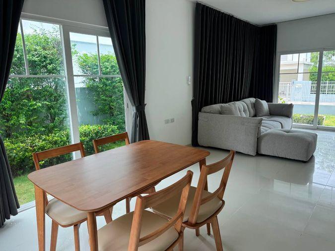รูป 🏡🌳 เช่าบ้าน วิลาจิโอ้ 1 ศรีนครินทร์ - บางนา (Villaggio 1 Sirnakarin-Bangna) ใกล้Mega บางนา 🐶Pet Friendly - รูปที่ 4/13