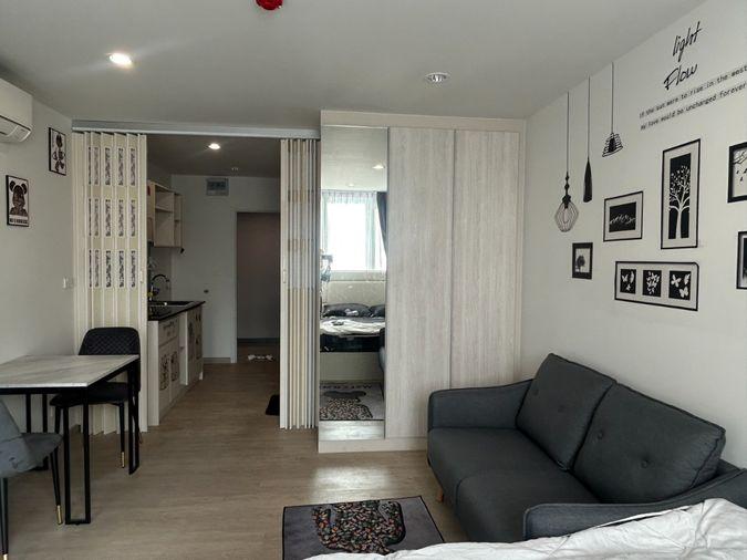 picture Thana Astra Sathorn-Chan Condominium - 13/15