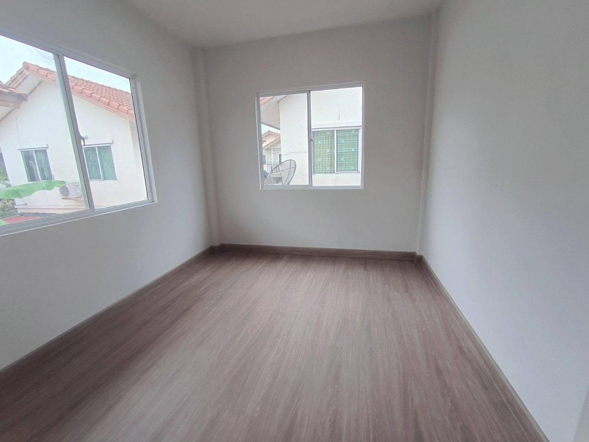 รูป 🔥ขาย บ้านเดี่ยว✅ บ้านฟ้าปิยรมย์ พรีเมียร์พาร์ค รังสิต–ลำลูกกา คลอง 6 (Banfah Piyarom Premier Park Rangsit – Lam Luk Ka Khlong 6) | ใกล้ถนนลำลูกกา - รูปที่ 6/9