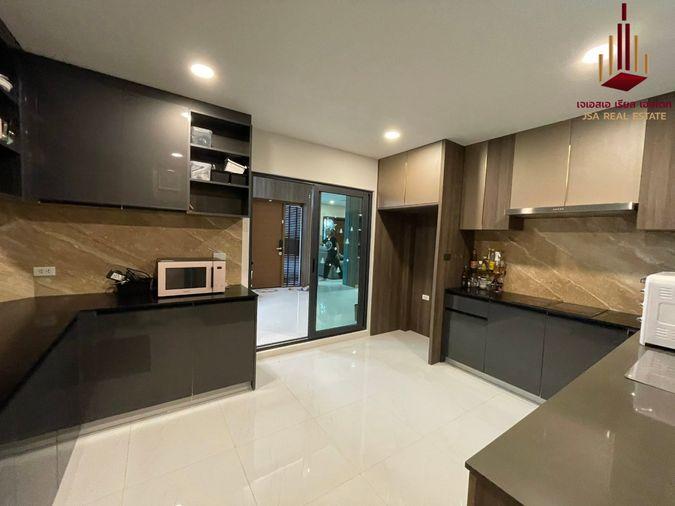 picture ✨ For Rent: The City Bangna ✨  💰 Only 210,000 THB/month - 5/9