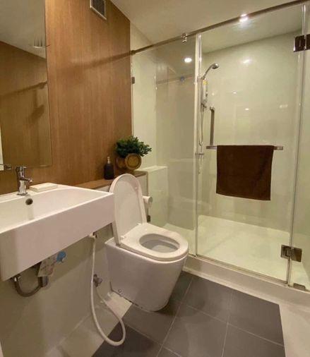 รูป ให้เช่า ✨ Blossom Condo @ Sathorn - Charoenrat ✨ เฟอร์นิเจอร์ และ เครื่องใช้ไฟฟ้าครบ ใกล้ BTS สุรศักดิ์ - รูปที่ 7/8