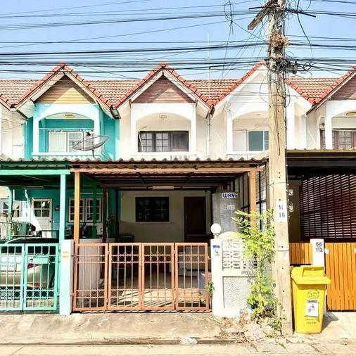picture 🔥Urgent Sale! 2-Storey Townhouse at Warocha 5 – Great Value in Bang Phli - 1/7
