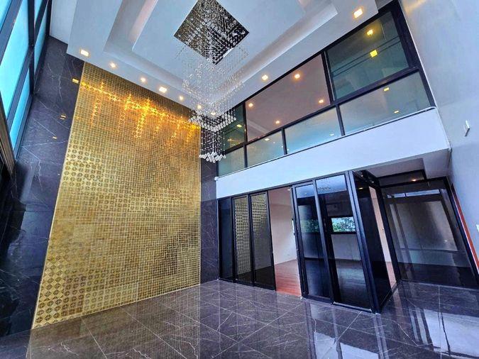 picture HK0180 Home Office for rent,sell 7 bedrooms Huaykhwang - 1/5
