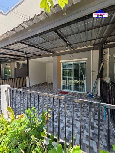 รูป 🔥 ขายทาวน์เฮ้าส์ 2 ชั้น 🏡 ไลโอ บลิสซ์ เทพารักษ์–ตำหรุ | Lio Bliss Thepharak–Tamru | ใกล้สนามบินสุวรรณภูมิ – ถนนสุขุมวิท – เทพารักษ์ - รูปที่ 2/15