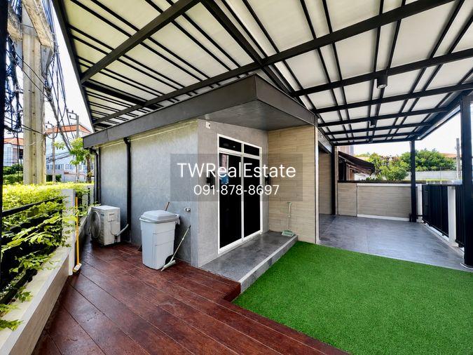 รูป ให้เช่า Baan Klang Muang S-Sense Rama 9 – Ladprao ทาวน์โฮมหลังมุม รีโนเวทใหม่ Built-in ทั้งหลัง พร้อมเข้าอยู่ ใกล้โรงเรียนนานาชาติฝรั่งเศส กรุงเทพ - รูปที่ 5/36
