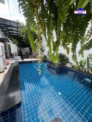 รูป 🔥 ขายบ้านเดี่ยว 3 ชั้น ✅ หมู่บ้าน ฟิฟท์ทีน เกตส์ (15 Gate) ใกล้ MRT ลาดพร้าว 83 - รูปที่ 2/16