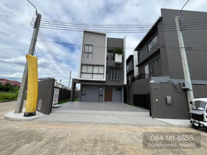 รูป J129| บ้านเดี่ยว 3 ชั้น โครงการ ฟีล ทาวน์ ลาดพร้าว 101 หลังใหญ่ ใจกลางลาดพร้าว 101 (ราคา 18,850,000 บาท) - รูปที่ 2/86