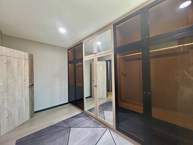 รูป ให้เช่า Baan Klang Muang S-Sense Rama 9 – Ladprao ทาวน์โฮมหลังมุม รีโนเวทใหม่ Built-in ทั้งหลัง พร้อมเข้าอยู่ ใกล้โรงเรียนนานาชาติฝรั่งเศส กรุงเทพ - รูปที่ 17/36