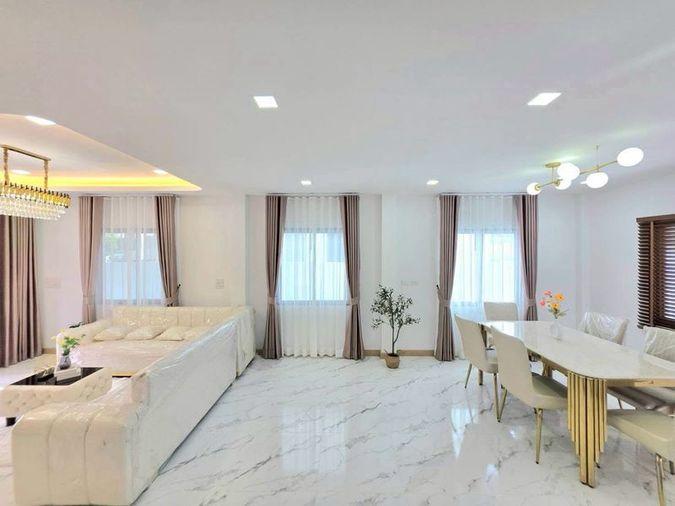 รูป บ้านเดี่ยวสร้างใหม่ 2 ชั้น หมู่บ้านสมถวิล 2 ตะเคียนเตี้ย บางละมุง ชลบุรี - รูปที่ 6/15