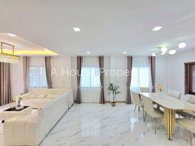 รูป บ้านเดี่ยวสร้างใหม่ 2 ชั้น หมู่บ้านสมถวิล 2 ตะเคียนเตี้ย บางละมุง ชลบุรี - รูปที่ 6/15