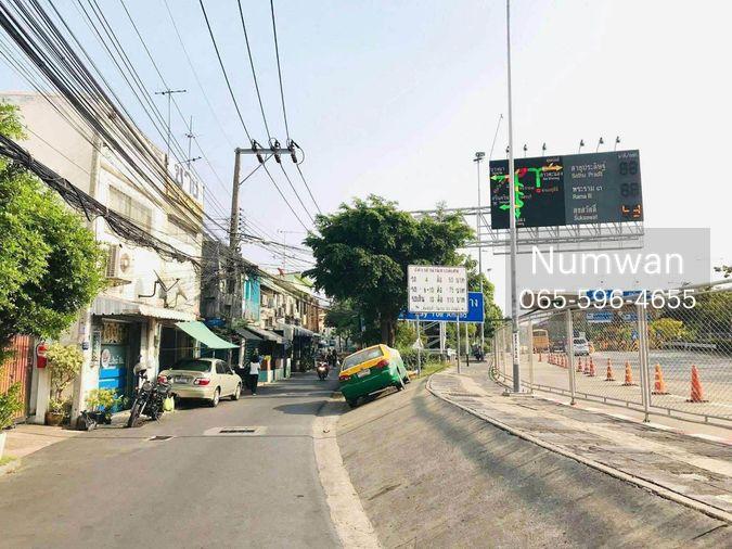 รูป 🏠 ขาย บ้านใหม่ ทำเลทองสาทร! 🏠 - รูปที่ 8/16
