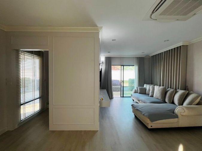 picture 🔥 2-Storey Detached House for Sale at Pave Bangna – Fully Built-in with Home Security System - 4/21