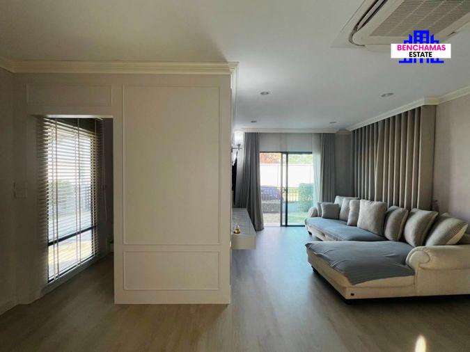 picture 🔥 2-Storey Detached House for Sale at Pave Bangna – Fully Built-in with Home Security System - 4/21