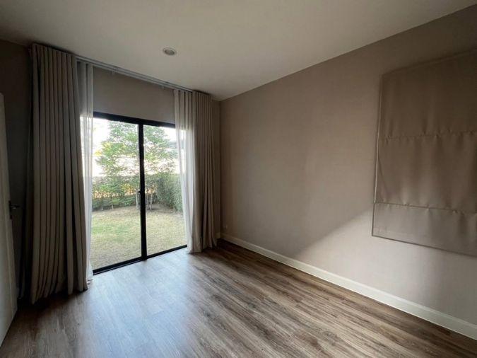 picture 🔥 2-Storey Detached House for Sale at Pave Bangna – Fully Built-in with Home Security System - 8/21