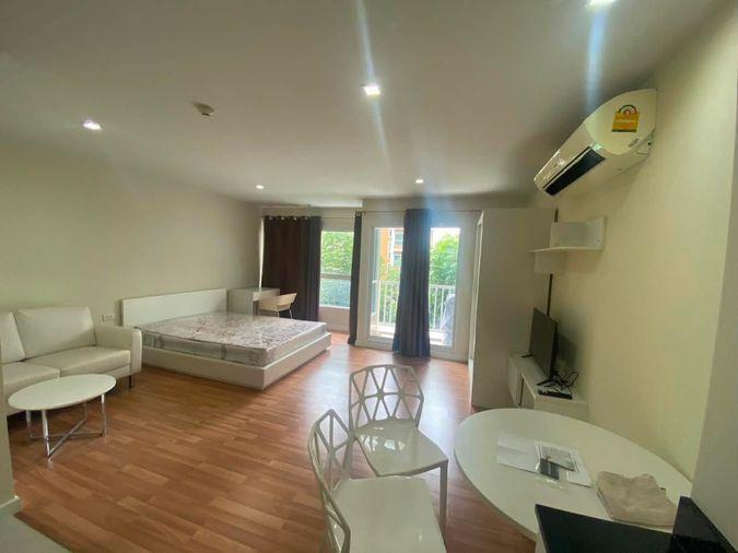 picture AS2147 We Condo Ekkamai-Raminthra For Rent - 1/6