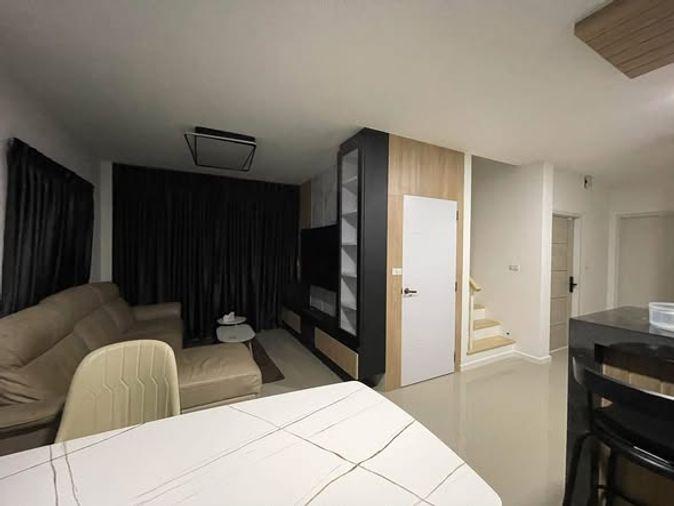 รูป 🔥 ขายบ้านแฝด 2 ชั้น ✅ คาซ่า เพรสโต้ (Casa Presto) ใกล้มหาวิทยาลัยเทคโนโลยีพระจอมเกล้าธนบุรี (บางมด) - รูปที่ 6/12