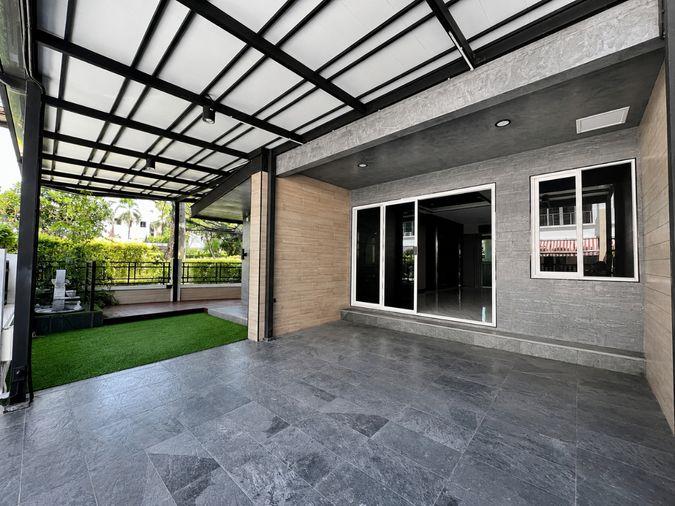 รูป ให้เช่า Baan Klang Muang S-Sense Rama 9 – Ladprao ทาวน์โฮมหลังมุม รีโนเวทใหม่ Built-in ทั้งหลัง พร้อมเข้าอยู่ ใกล้โรงเรียนนานาชาติฝรั่งเศส กรุงเทพ - รูปที่ 3/36