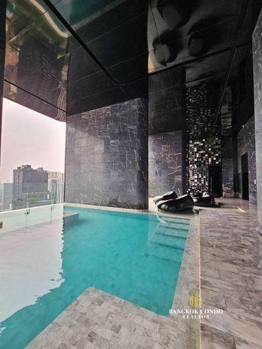 picture 🚆🔥 Prime Condo Location For Rent 📍 Ashton Asoke Condominium (Line: @rent2022) | Prime Asoke Location ✨Ready to move in! ✨ 📌 Ref Code: A06204 - 7/11