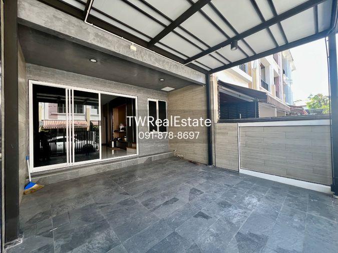 รูป ให้เช่า Baan Klang Muang S-Sense Rama 9 – Ladprao ทาวน์โฮมหลังมุม รีโนเวทใหม่ Built-in ทั้งหลัง พร้อมเข้าอยู่ ใกล้โรงเรียนนานาชาติฝรั่งเศส กรุงเทพ - รูปที่ 2/36