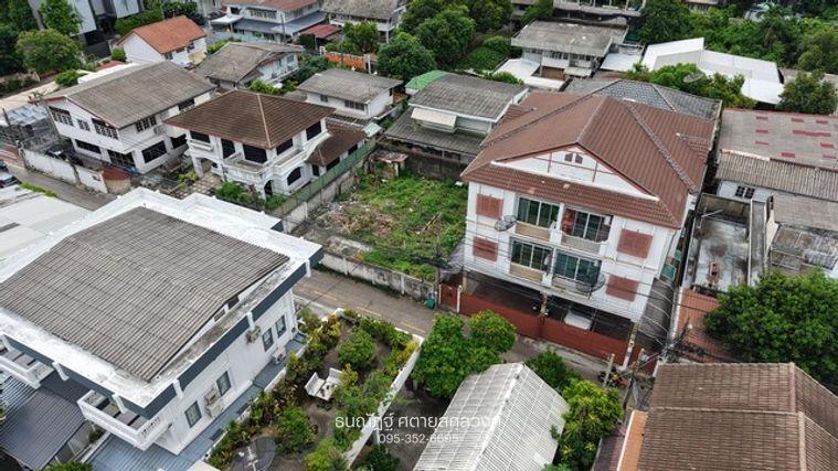 รูป ที่ดินแปลงสวย ปรีดีพนมยงค์15แยก3 สร้างบ้านก็สวย สร้างอพาร์ทเมนท์ก็ได้กำไร - รูปที่ 6/19