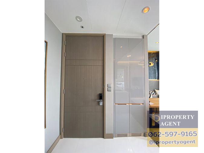picture The Esse at Singha Complex Condominium near ARL Makkasan - 11/19