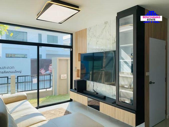 รูป 🔥 ขายบ้านแฝด 2 ชั้น ✅ คาซ่า เพรสโต้ (Casa Presto) ใกล้มหาวิทยาลัยเทคโนโลยีพระจอมเกล้าธนบุรี (บางมด) - รูปที่ 3/12
