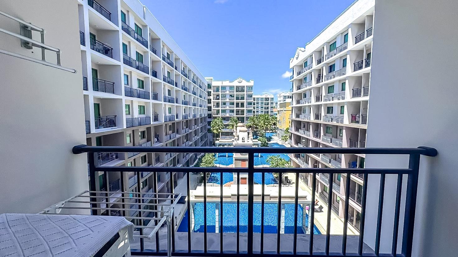 picture Arcadia Beach Continental Condo for Rent 1Bedroom Pool View - 9/9