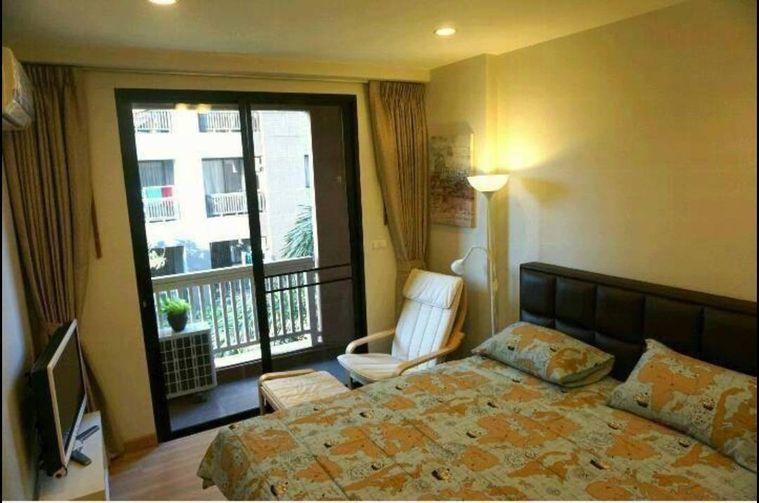 picture Condo For Rent 2 Bedrooms at Vista Garden Condo On-Nut - 2/9
